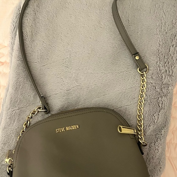 Steve Madden Gray Crossbody Bag - Picture 3 of 5